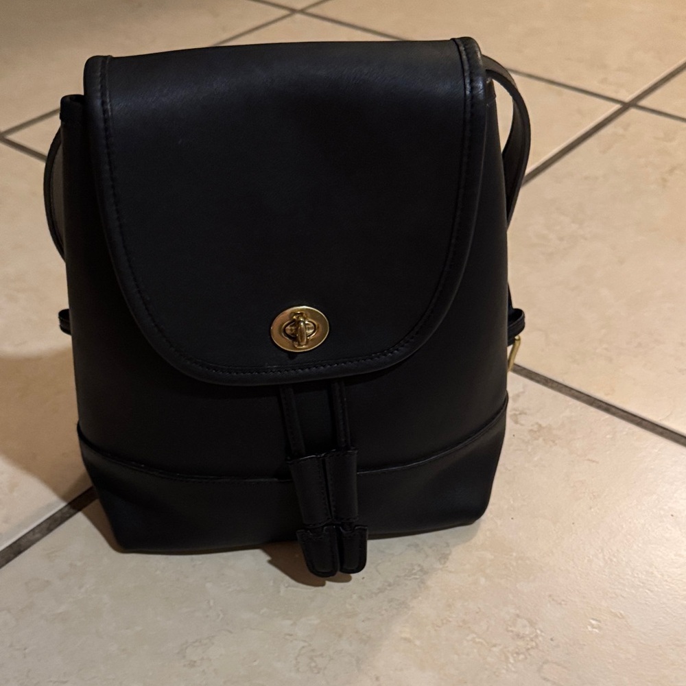 Coach Black Leather Vintage Daypack 9960